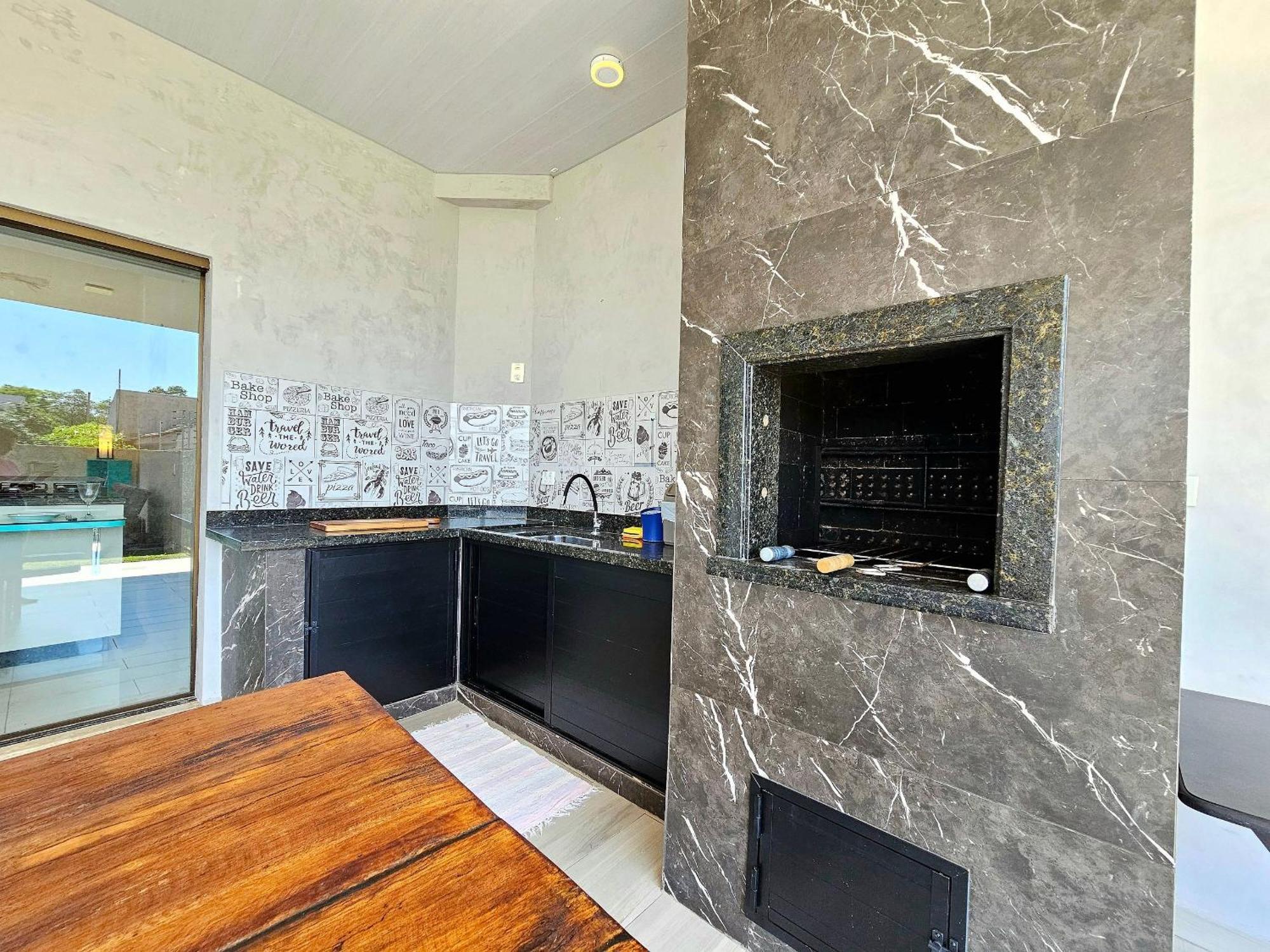 Casa Quintal Amplo Prox Cataratas Aeropt E Argenti * Foz do Iguacu